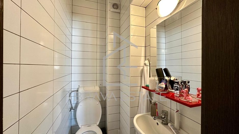 Apartament 3 camere, balcon, parcare subterana, zona Andrei Muresanu - Poză 3