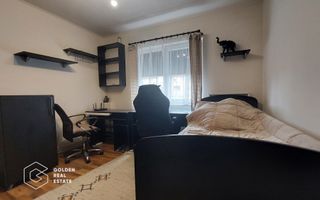 Apartament 3 camere, etaj 2, decomandat, zona Podgoria - Poză 5