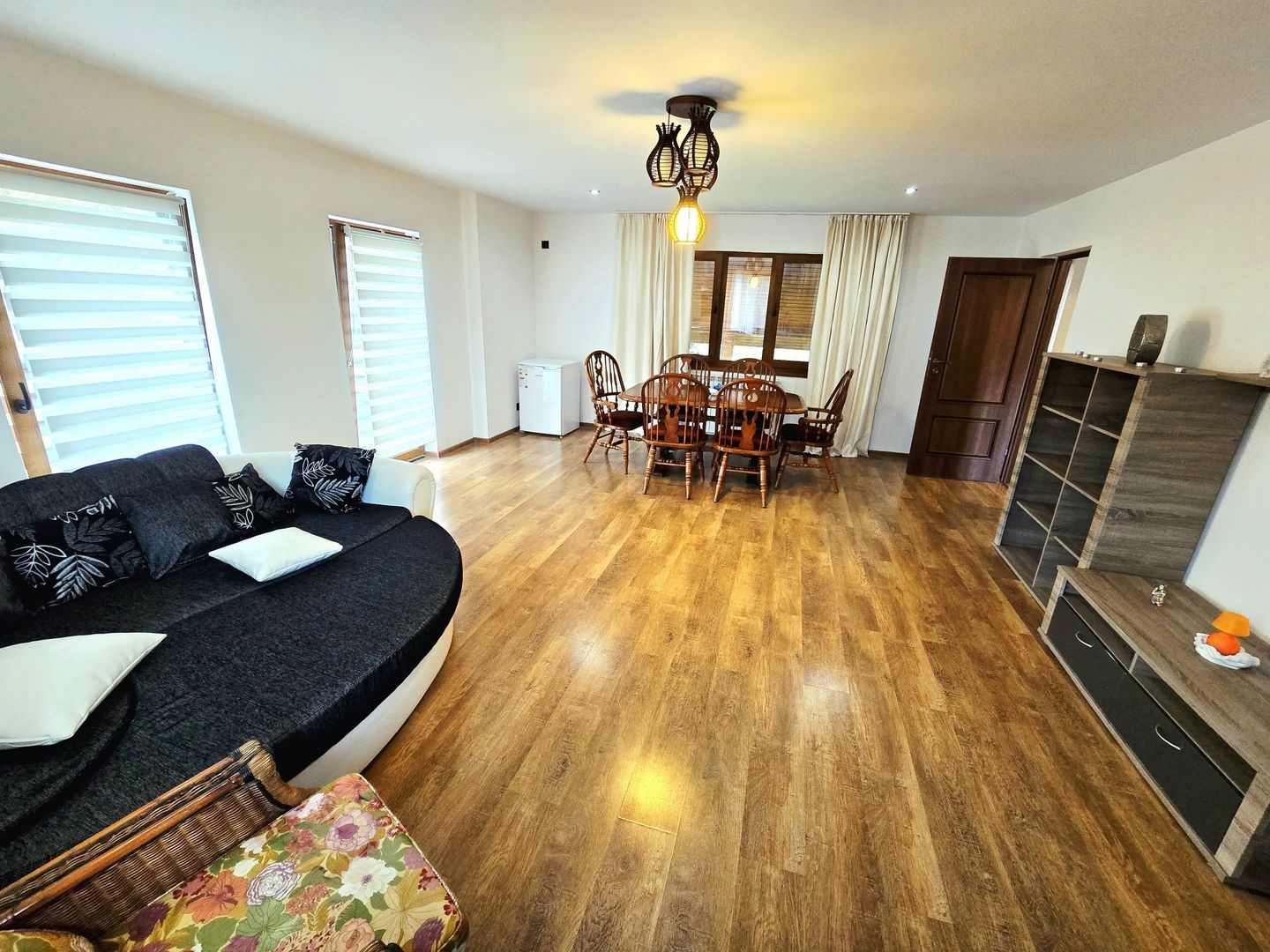 Casa 5 camere zona Lend langa strand - Poză 10
