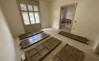 Clădire de birouri/ clinica zona Centrală - Poză 11