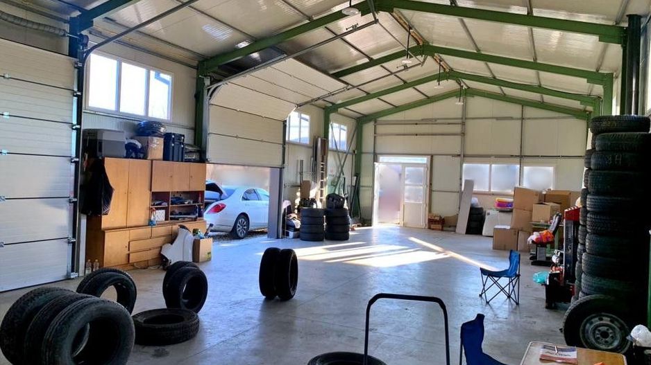 Inchiriere/Vanzare Hala industriala si curte 930mp - Poză 2