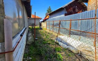 Casă 4 camere, 685 mp teren, renovată 2011 – Mănești, Zalhanaua - Poză 7