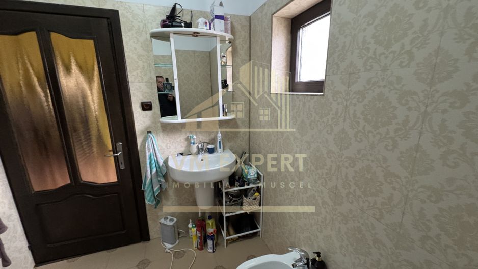 VILA 5 CAMERE 246 MP TEREN 817 MP CÂMPULUNG, 0 COMISION CUMPARATOR - Poză 20