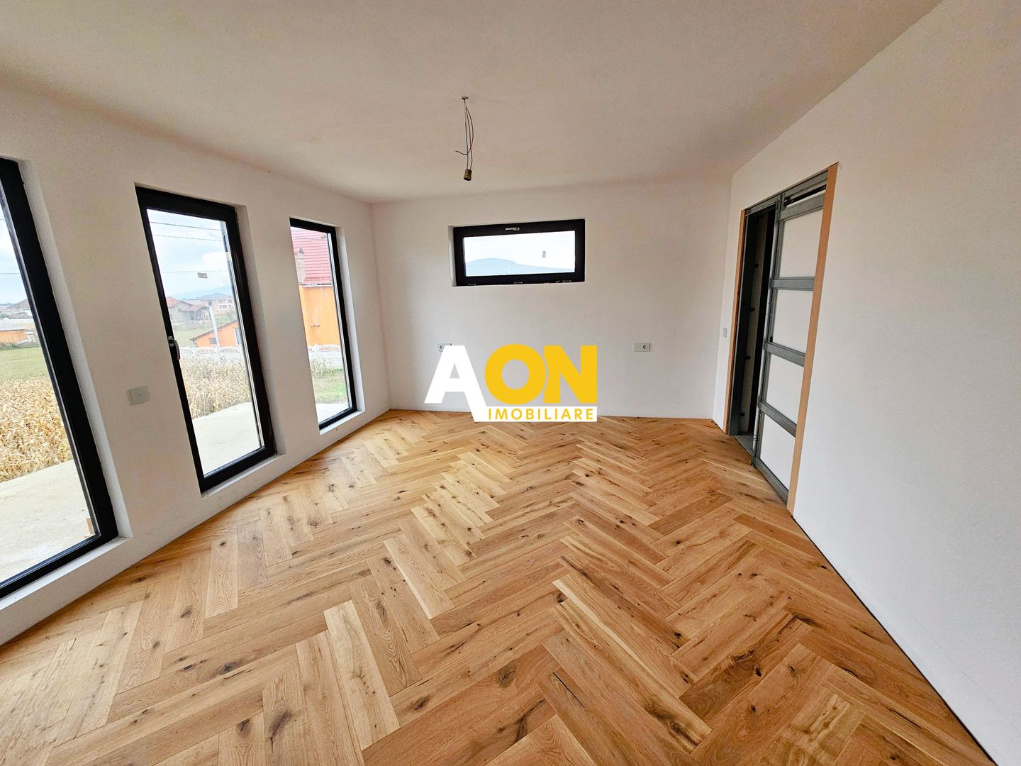 Casă Modernă P+1, Garaj, Teren 600 mp, Ighiu (10 km de Alba Iulia) - Poză 13