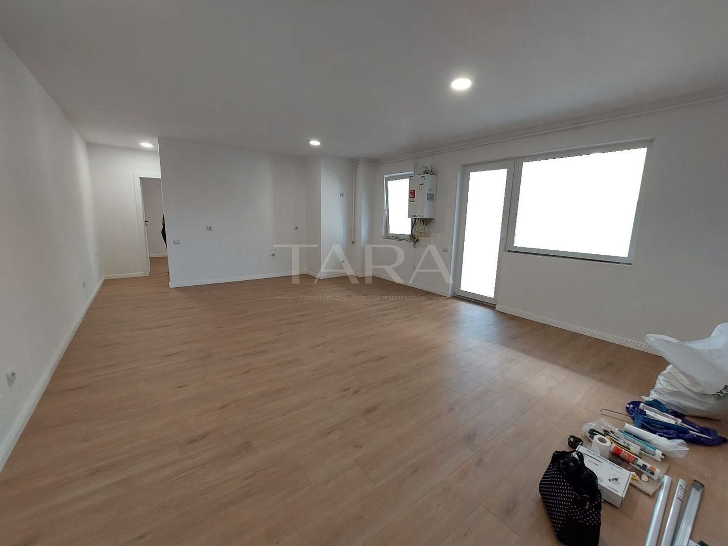 Apartament 2 camere, finisat premium, zonă liniștită Florești. - Poză 1
