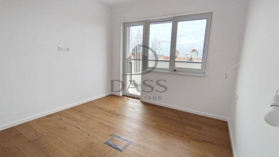 Penthouse 4 camere 111 mp Terasa 78 mp 2 locuri parcare Doamna Stanca - Poză 5
