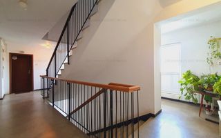 Piata Unirii - Unirii Shopping Center, renovat complet, 3 balcoane, bloc 1996 - Poză 18