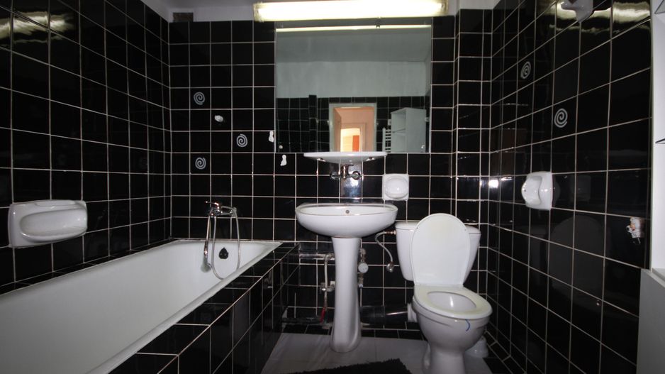 Spatios cu priveliste deosebita - Poză 10