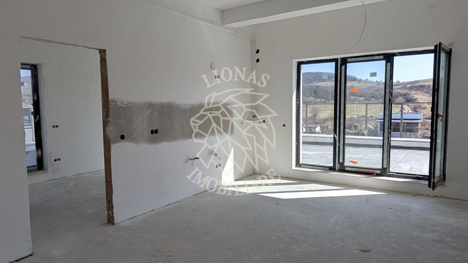 COMISION 0%! Penthouse finisat 73,75 mp utili+terasa 90 mp-Zavoaie - Poză 1