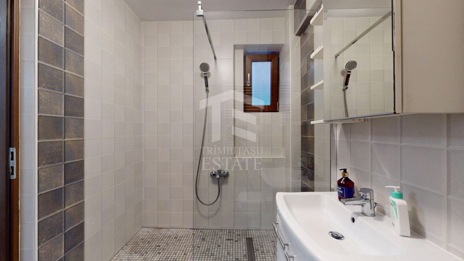 Apartament 4 camere + curte proprie Locatie excelenta – Brancoveanu - Poză 6