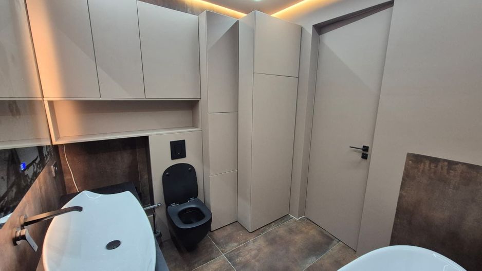 VILA NOUA | MOBILATA SI UTILATA | DAMAROAIA | LANGA PETROM CITY - Poză 13