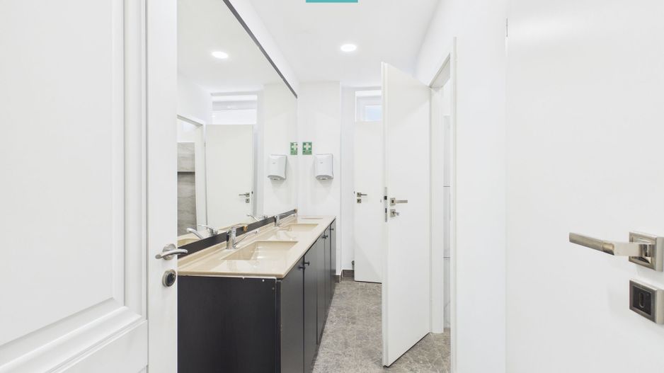 Birouri Ultracentrale, 185,5 mp, Parcare Proprie - Poză 8