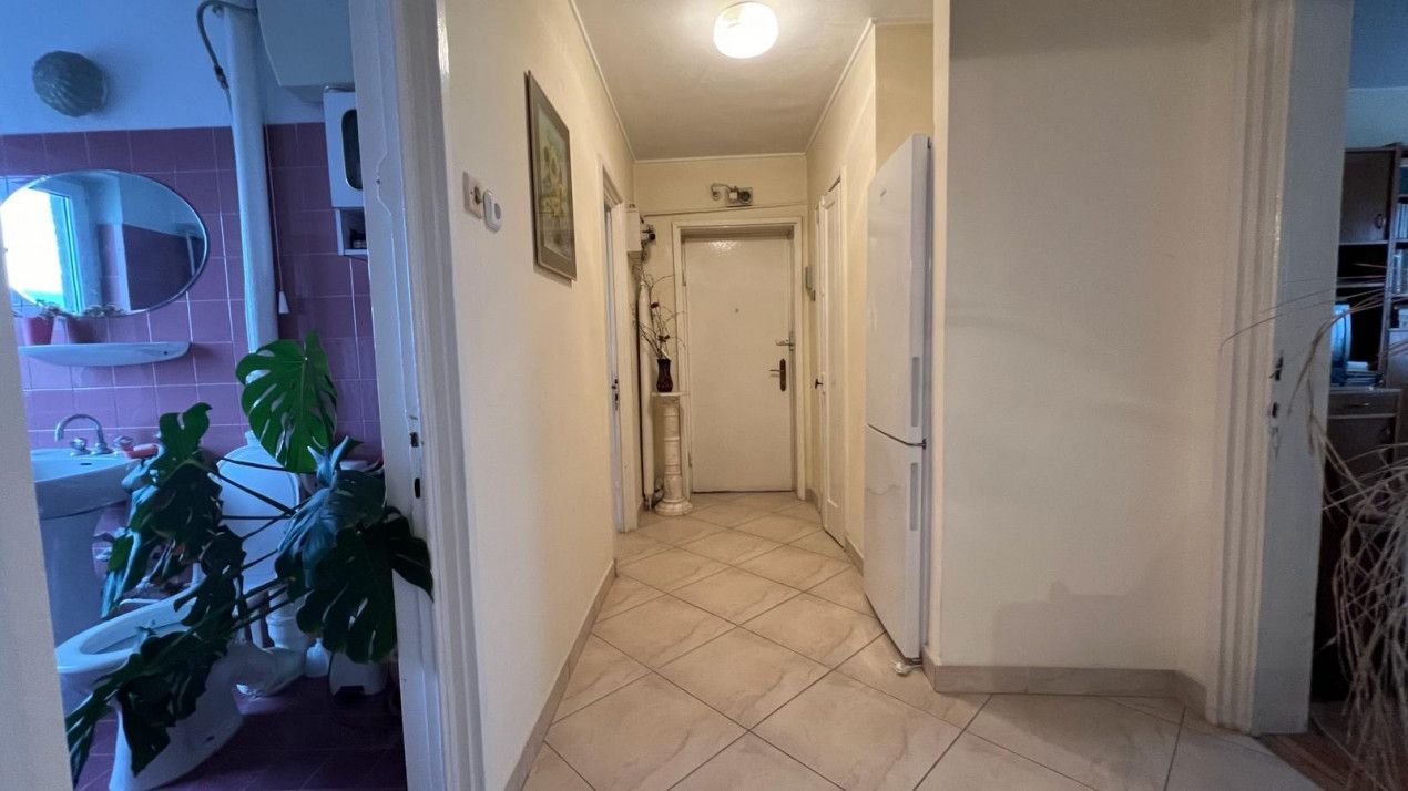 Centru / Republica - Inchiriere apartament cu 4 camere mobilat si utilat. - Poză 9