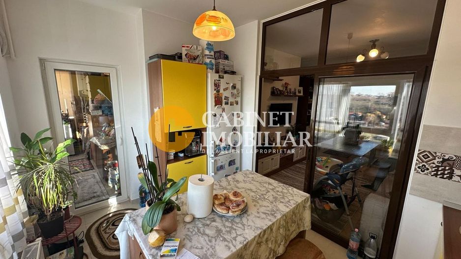 Apartament 3 camere DECOMANDAT - PACURARI - Poză 5