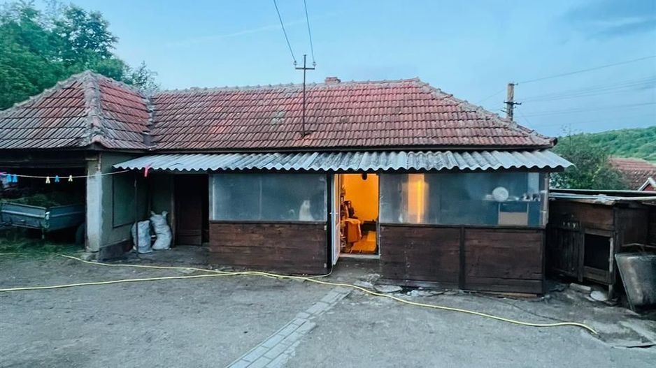 Casa de vanzare la 20 de km de Oradea - Poză 5