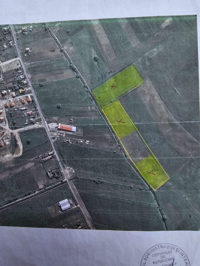 Teren intravilan 18.600 mp.cu deschidere de 250 m la drum - Poză 3