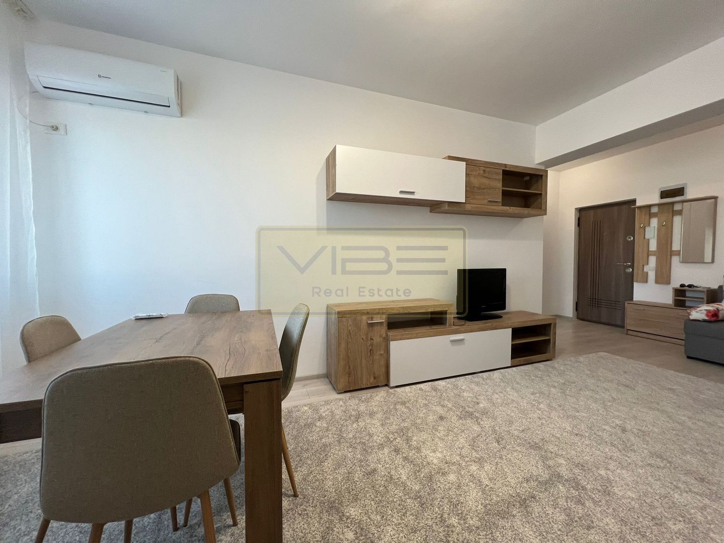 Apartament  2 camere + parcare subterana Gara - 15 min Universitatea Al.I. Cuza - Poză 3