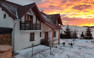 Pensiune 7 camere|240 MPU| 630MP Teren |Oportunitate Investiție | P+1 | Păltiniș - Poză 3