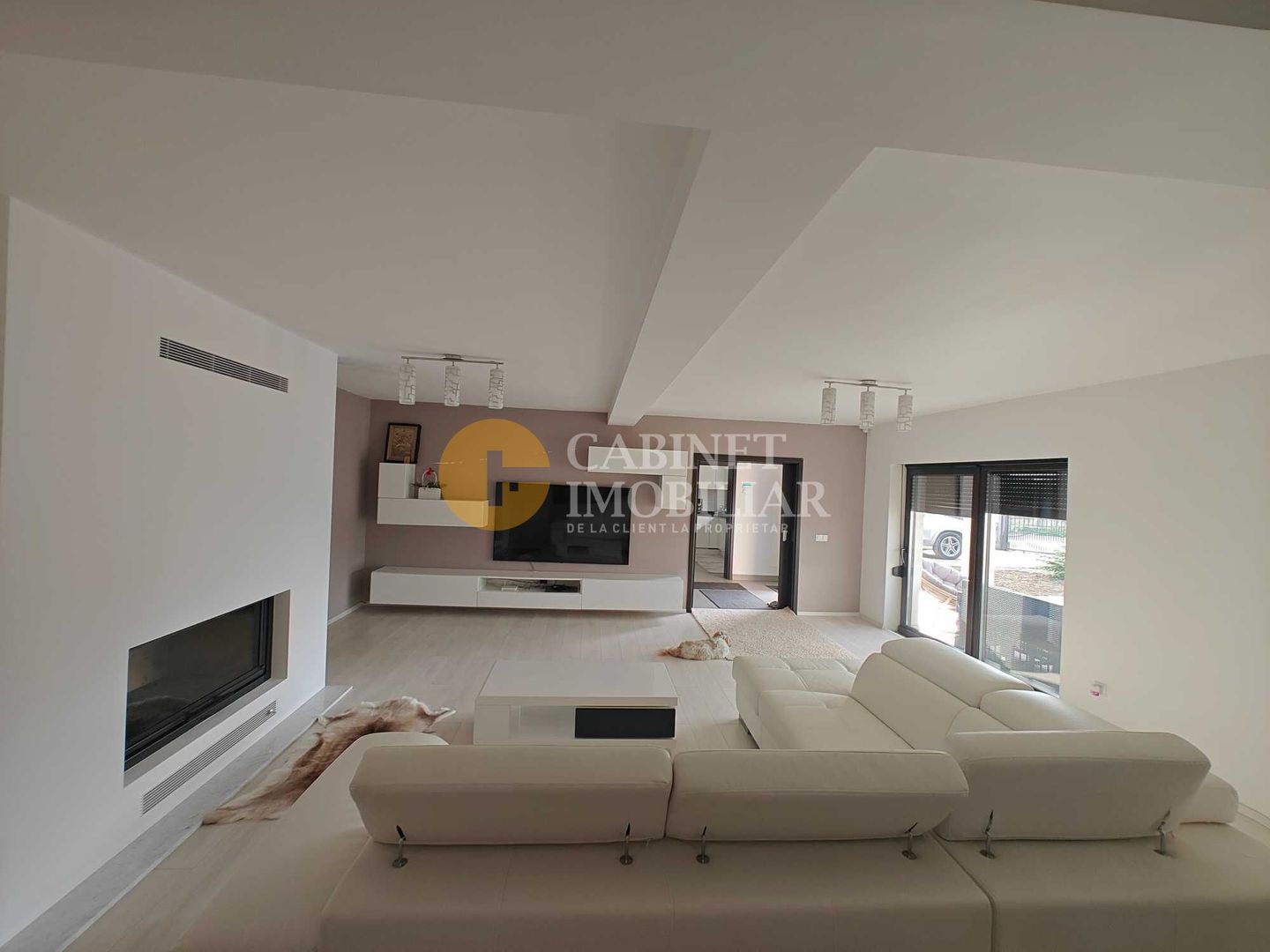 Casă utilată și mobilată/ Miroslava la strada principala - Poză 2