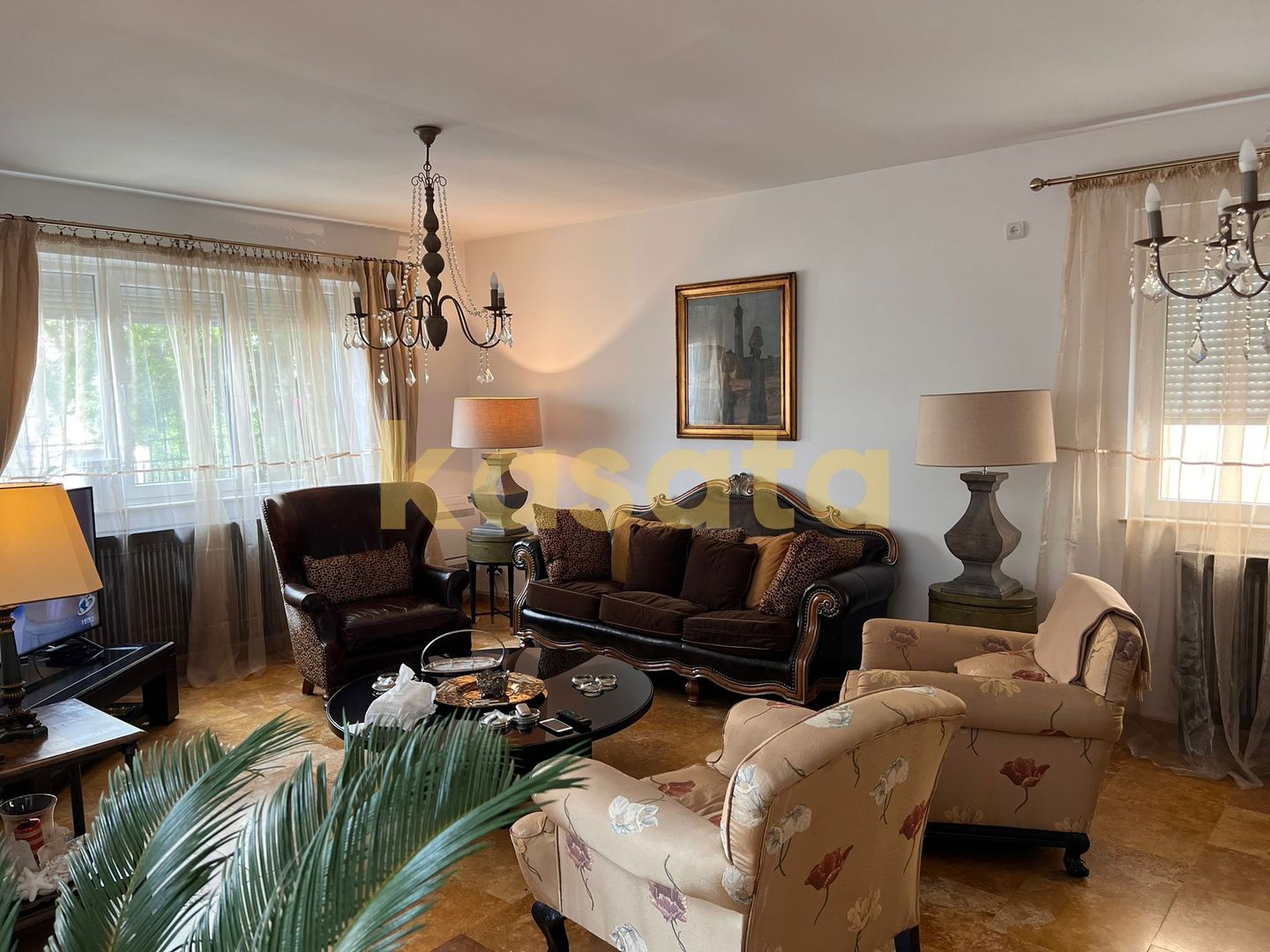 Vila deosebita 11 camere Erou Iancu Nicolae - Poză 14