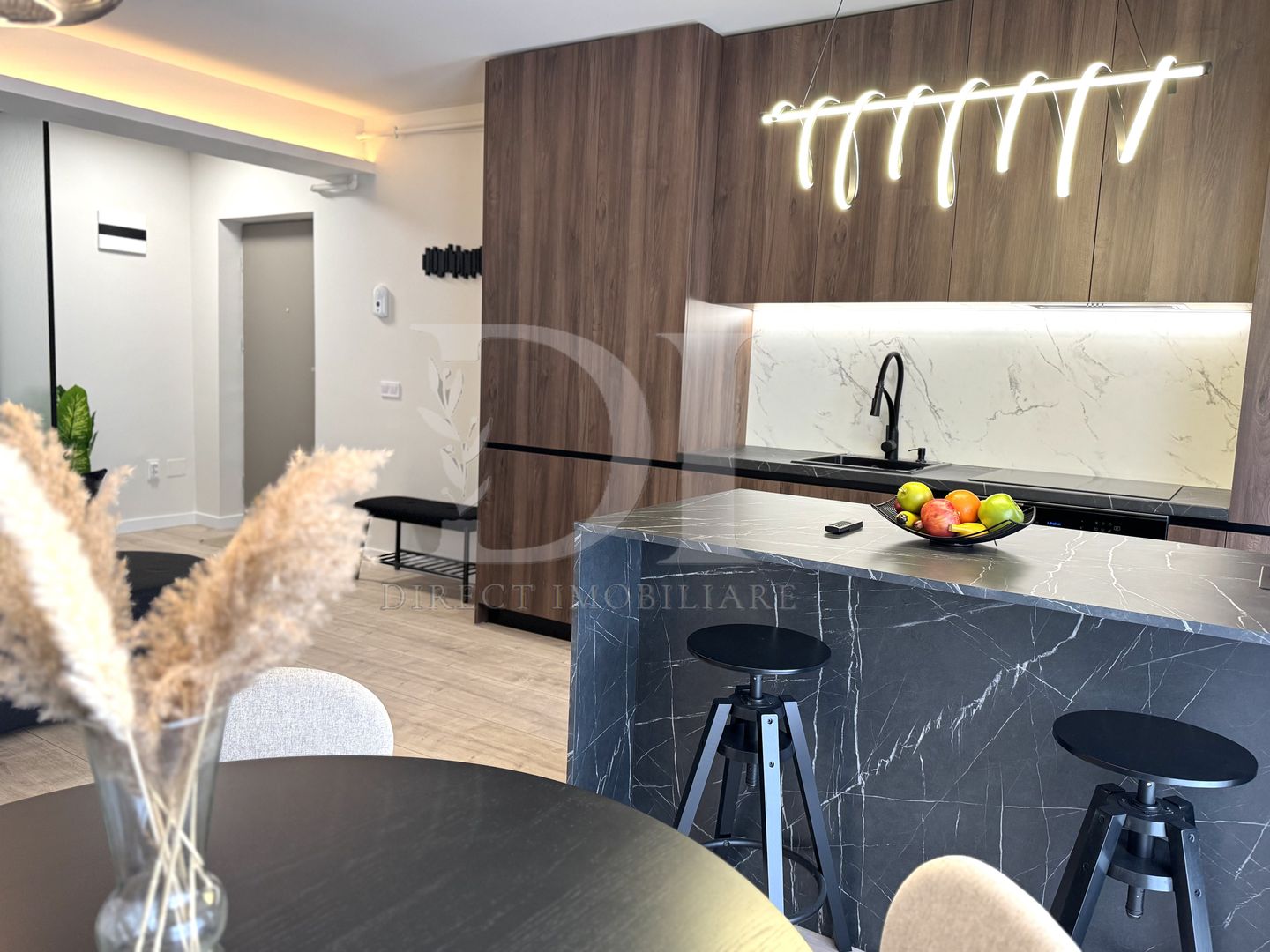 Apartament ultramodern / gradina de 43 mp - Poză 11