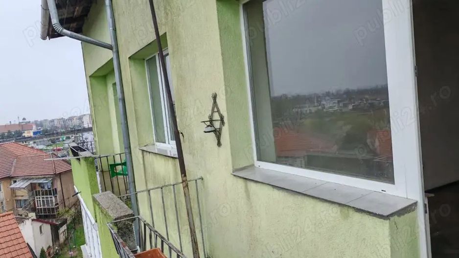 BRASADAS vinde ap cu 3 cam etaj 4/4 pe Drumul Botizului - Poză 3