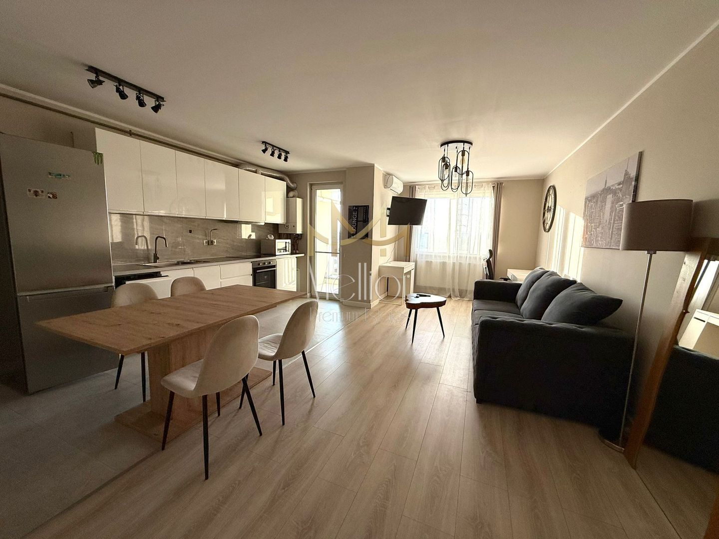 Apartament semidecomandat 2 camere - Poză 2