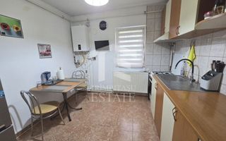 INEL I - Apartament cu centrala pe gaz, loc de parcare si pod de 60 mp - Poză 24