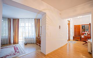 Ovidiu Sud - Zona premium - Vila impozanta, curte mare, garaj, terasa! - Poză 6