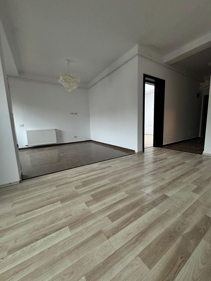 Apartament 2 camere de vânzare  I Cartierul Latin I Alunului - Poză 1