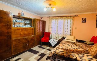 Casa singur in curte zona Dealuri Oradea - Poză 1