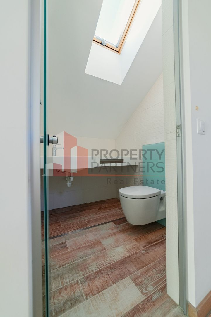 Apartament Duplex Elegant cu Terasă Panoramică – Dealul Cetății, Brașov - Poză 17