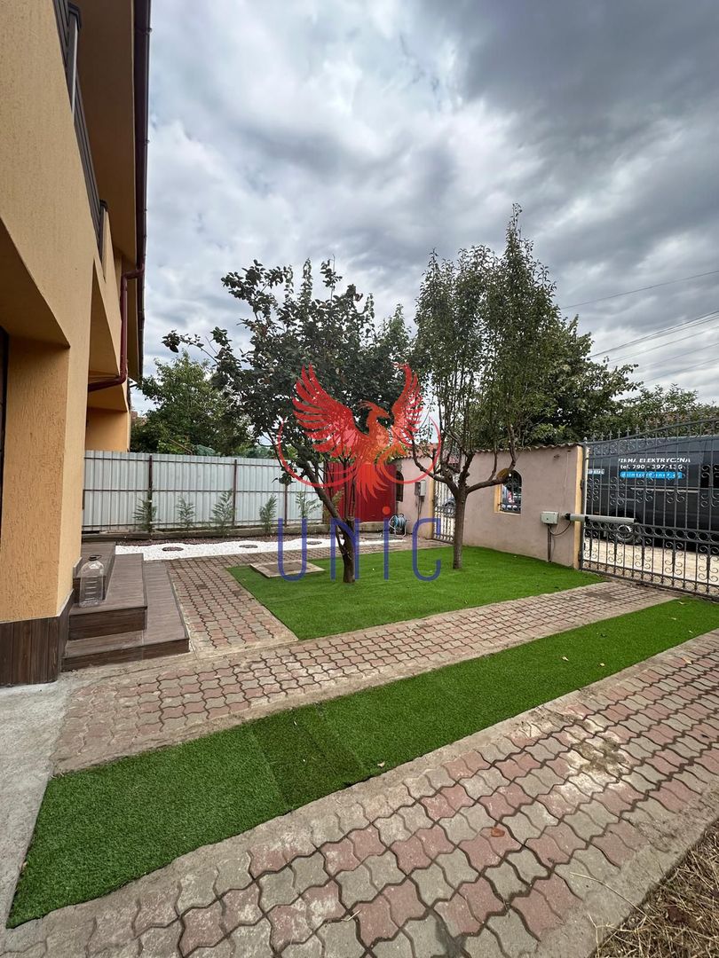 Casa, 4 camere, S+P+1E+M - Poză 1