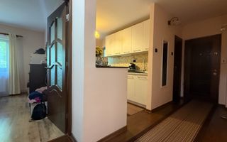 Apartament cu 2 camere decomandat etaj 1/4 Intre Lacuri - Poză 5