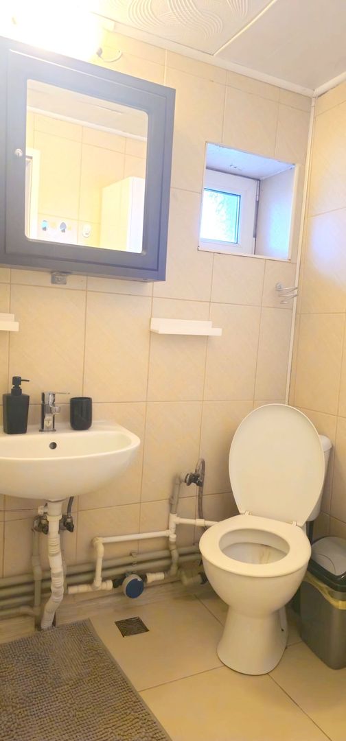 Apartament cu 2 camere, 70 mp -  Casa - zona centrala - Poză 15