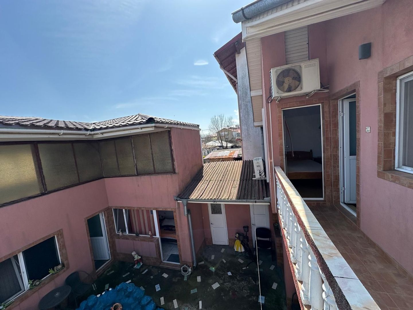 Pensiune aproape de plaja cu potential ridicat -Eforie nord - Poză 1
