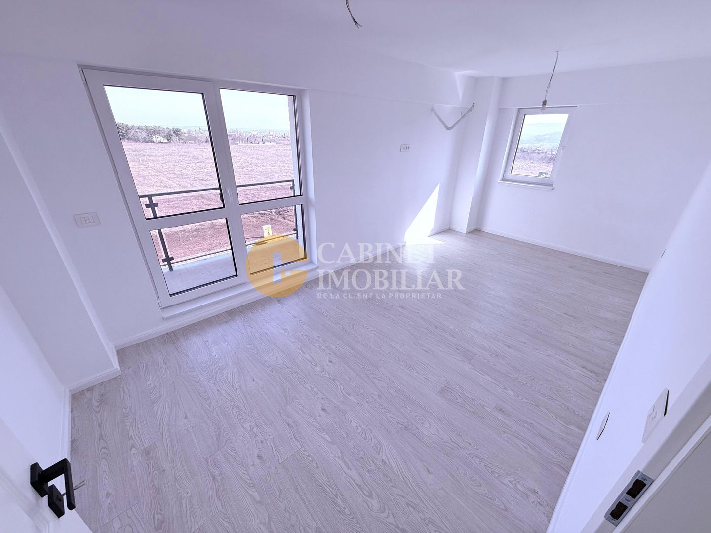 Galata - Bloc Nou - 2 Camere decomandat - Etaj 2 - 62 MP - Poză 1