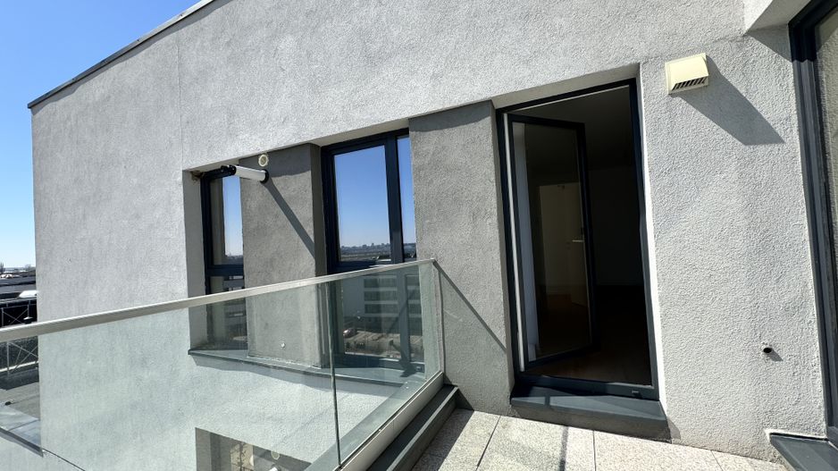 3 camere 75 mp SU + Balcon 8mp - Verdere curte interioară - Poză 8
