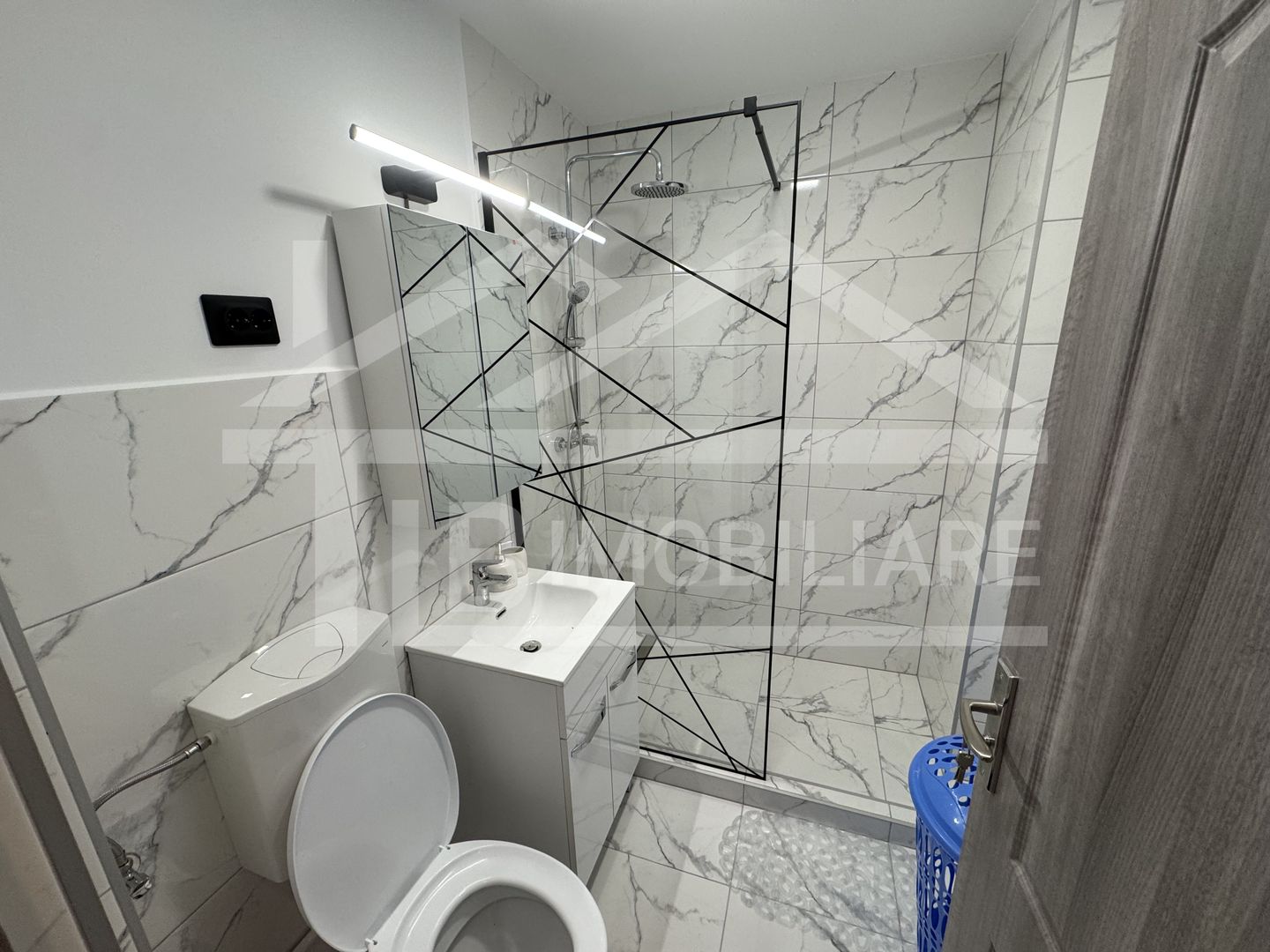 Apartament cu 2 camere, 50mp, Zona Aleea Carpati - Poză 9