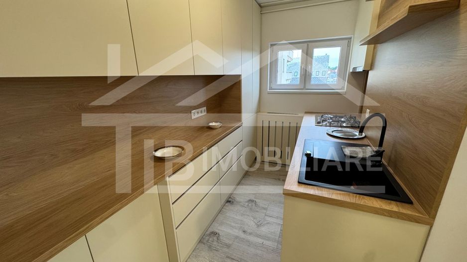 Apartament cu 2 camere, 60mp, decomandat, Zona Central - Poză 7