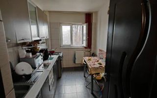 Decomandat spatios 2 camere Basarabia - Poză 6