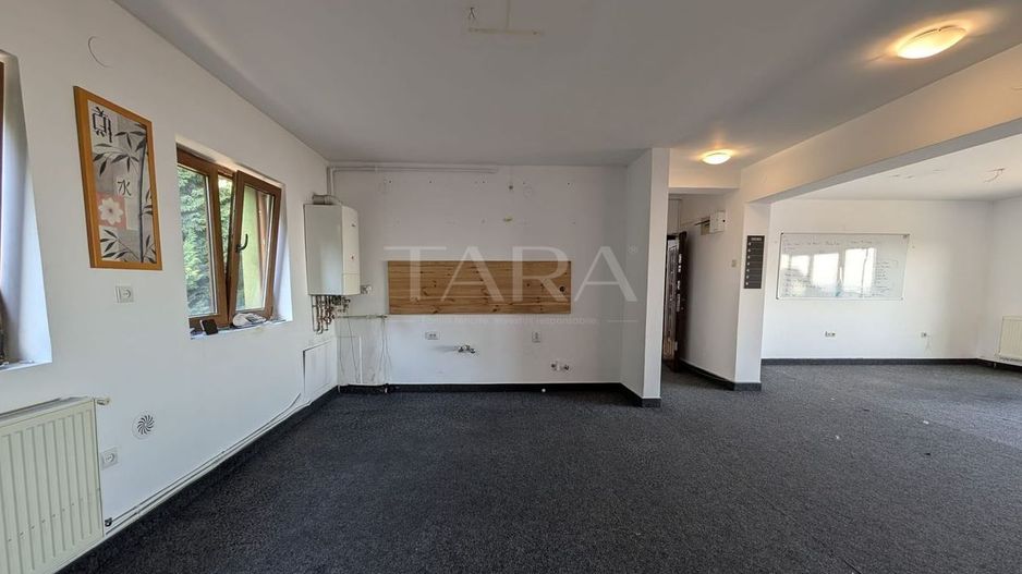 Apartament 4 camere, Cluj-Napoca, etaj 2, decomandat, 3 balcoane. - Poză 2