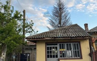 Casă + Spațiu Comercial – Oinacu, 2.658 mp teren - Poză 2