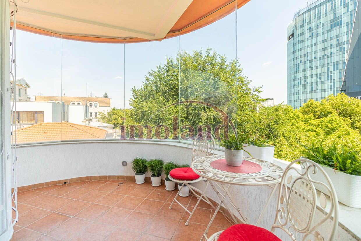 Inchiriere office/rezidenta - 5 camere - Bd Aviatorilor - Poză 9