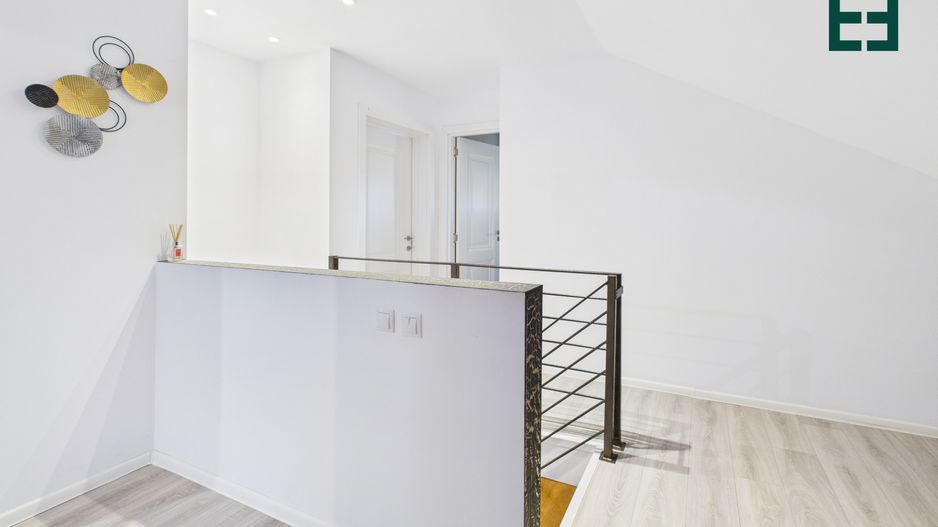 Casă nouă cu 5 camere - Localitatea Păuliș - DEVA - Poză 23