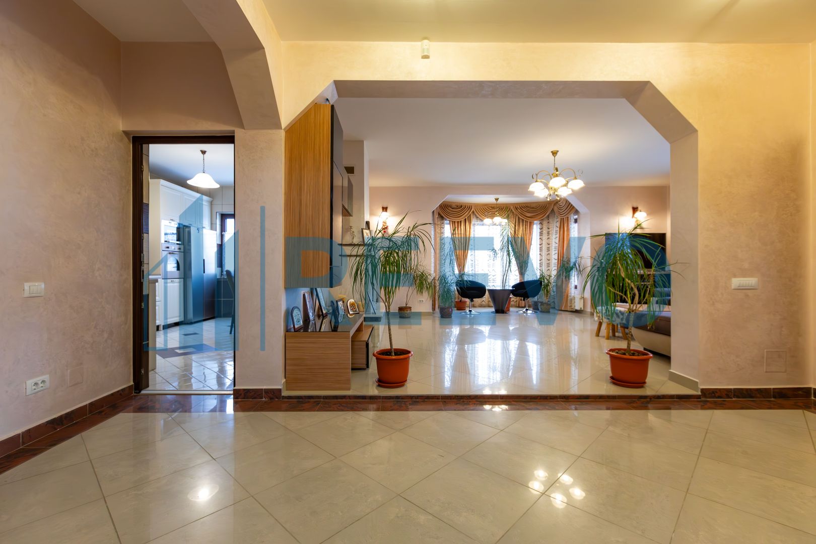 Casă/Vilă cu foișor | 1.000 mp teren | Măgura - Poză 3