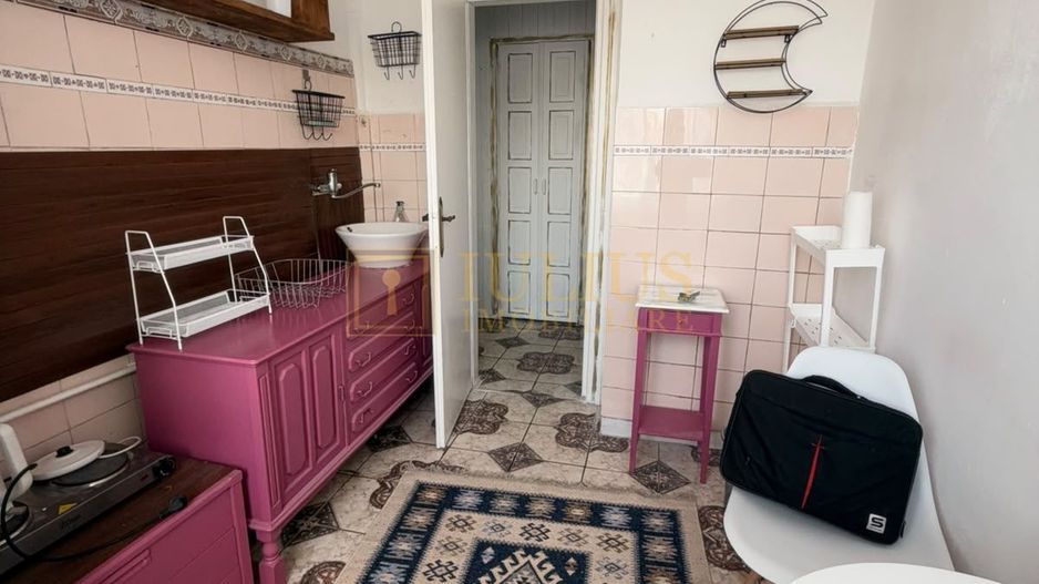2 camere| Isho-medicina| centrala| AC| bucatarie inchisa - Poză 3