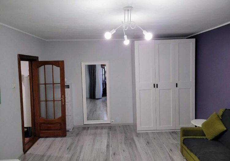 Sebastian - 2 camere, decomandat, comfort 1, bloc renovat, mobilat, utilat. - Poză 4