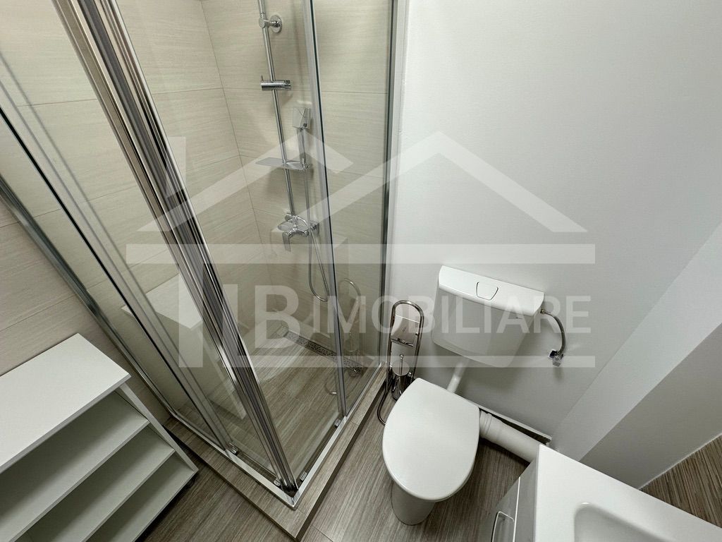 Apartament cu 3 camere, 87mp , parcare, Zona AMA Residence - Poză 8