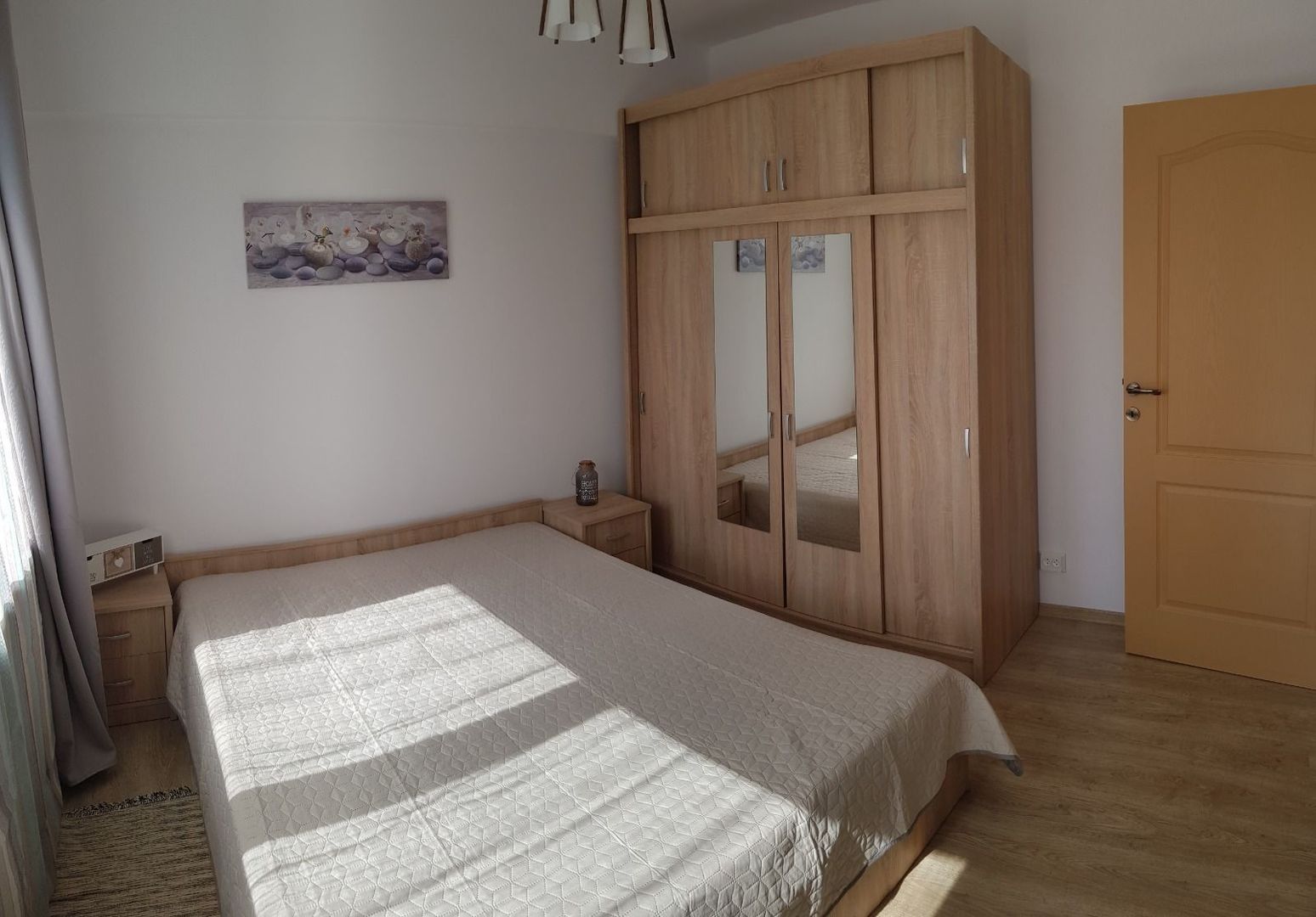 Apartament 3 camere | Central | Imobil fara risc seismic - Poză 1